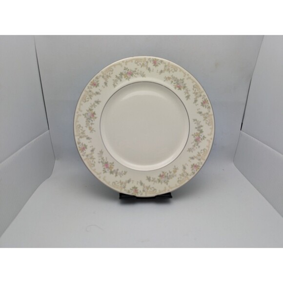 4 Royal Doulton Romance Collection Diana Discontinued 6 1/2" Bread Plates* - Picture 1 of 2